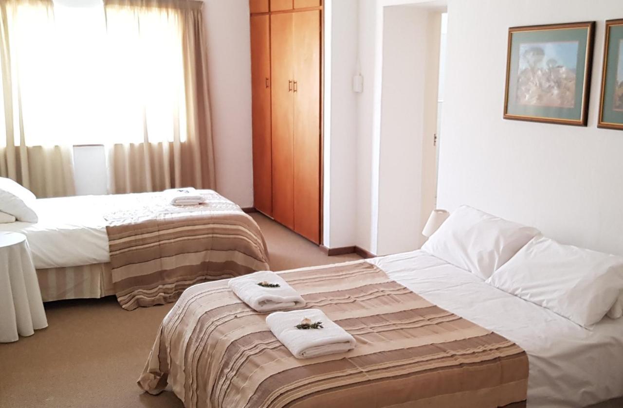 Carlton Heights Guesthouse Middelburg  Buitenkant foto