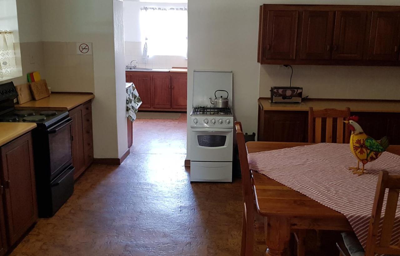 Carlton Heights Guesthouse Middelburg  Buitenkant foto